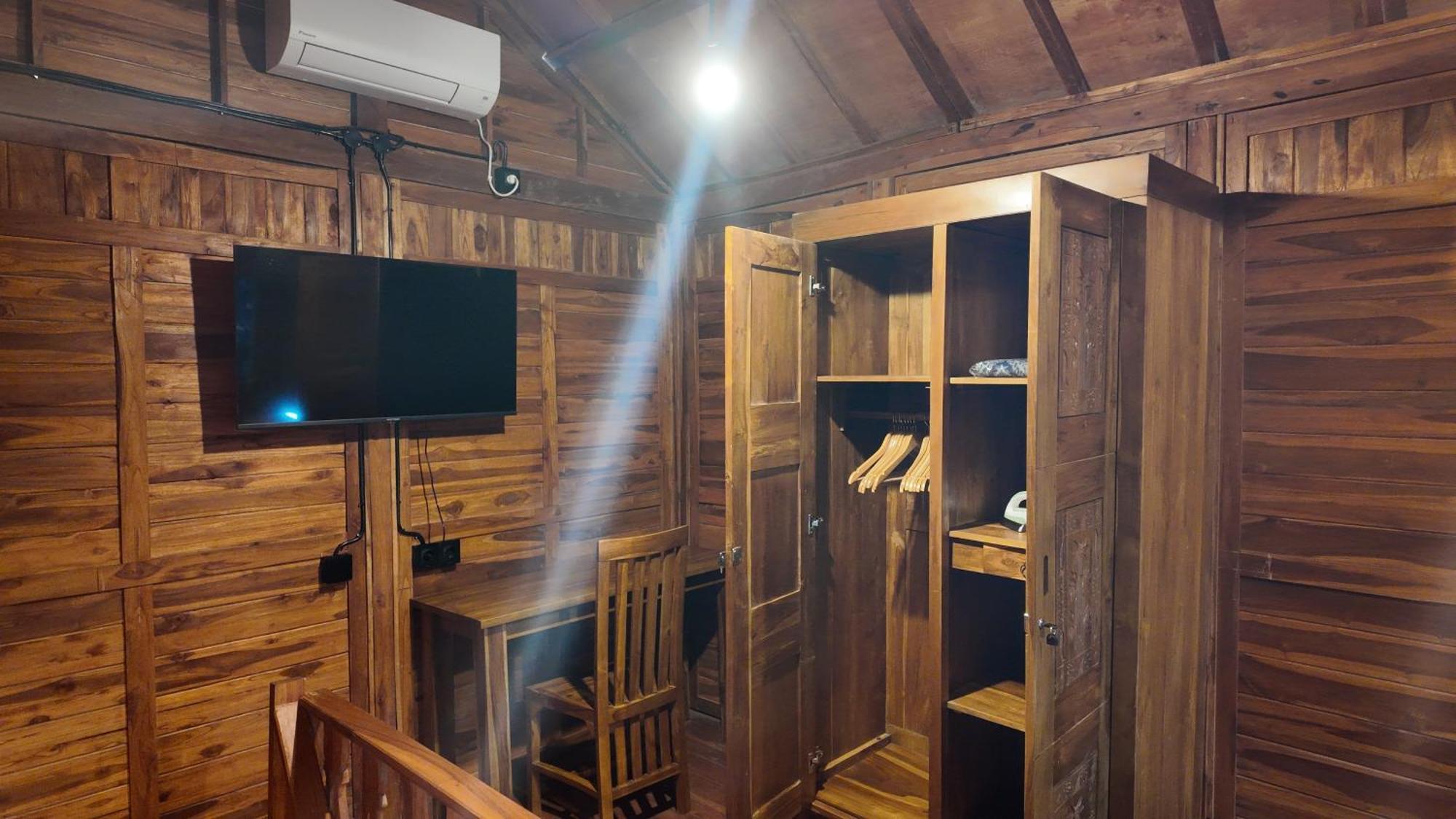 Private Joglo In Heart Of Sanur Villa Ngoại thất bức ảnh